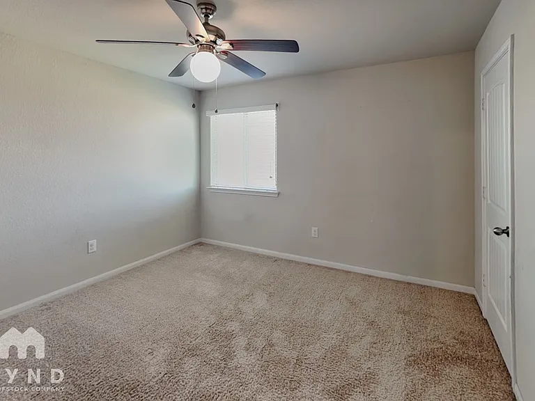 717 Pinnacle Dr — Photo 12