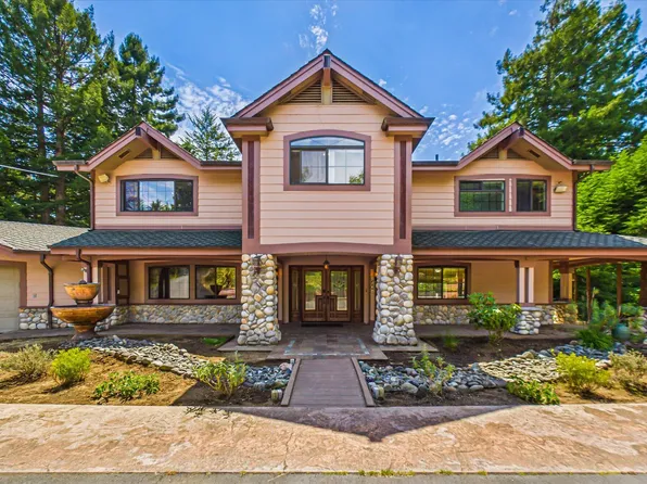 1531 Fickle Hill Rd, Arcata, CA 95521