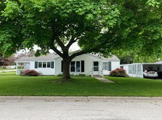139 W Lake St, Hart, MI 49420