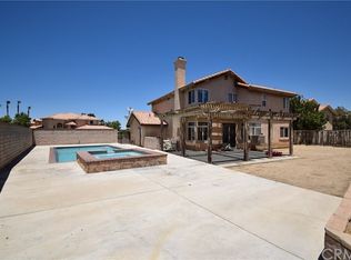 3008 Chuckwagon Rd, Palmdale, CA 93550