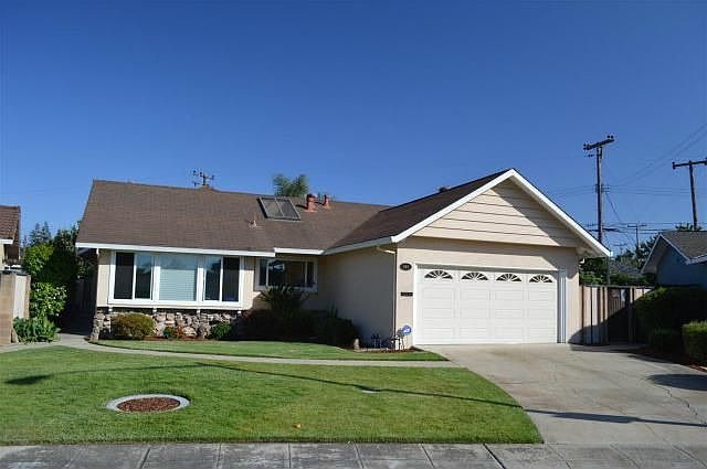 1st image of 785 Cornell Dr