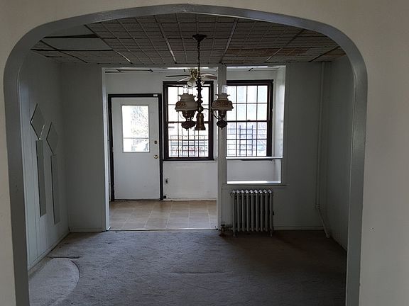 3rd image of 21 Clarke Ave