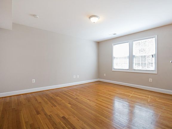 4th image of 42 N Bedford St APT 7