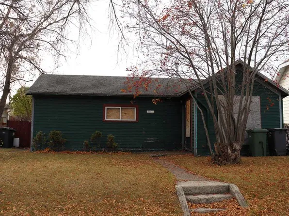 5017 55th Ave, Ponoka, AB T4J 1H2