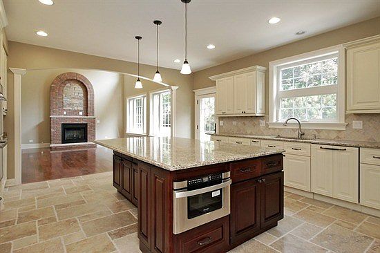 3rd image of 30 Oxford Dr
