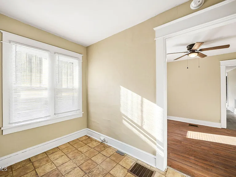 1217 Kentucky Ave — Photo 10