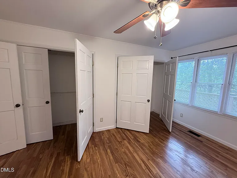 5544 Sharpe Dr — Photo 22