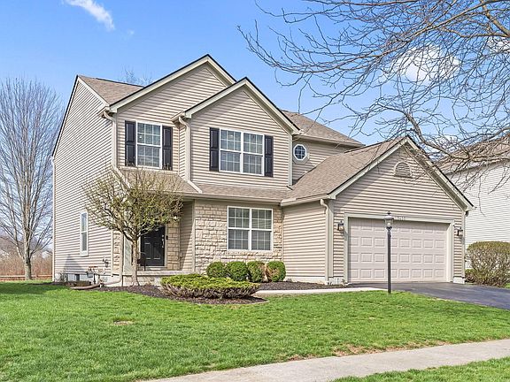 3rd image of 5450 Country Meadow Ct