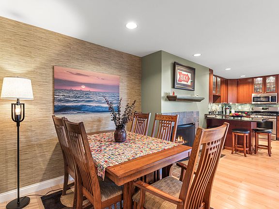 5th image of 420 Oselka Dr Suite 113