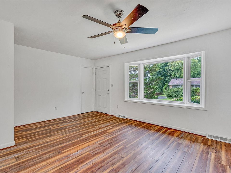 403 Ingal Blvd, Salem, VA 24153 Zillow