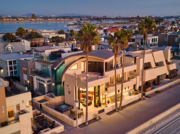 3921 Ocean Front Walk, San Diego, CA 92109