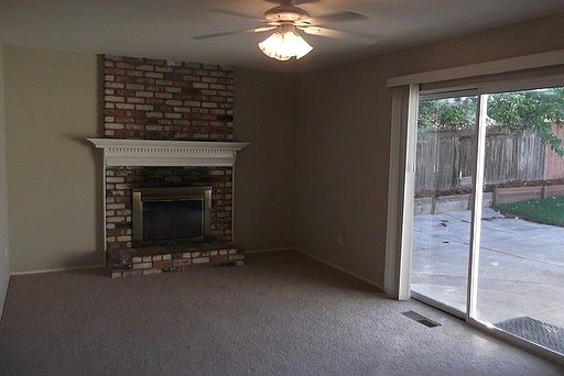 4th image of 24 Orinda Cir