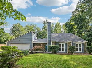 2239 Cedar Forks Dr, Marietta, GA 30062