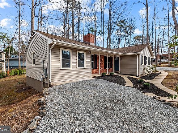 5th image of 203 Musket Ln