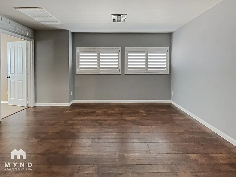 2157 S Luther — Photo 13