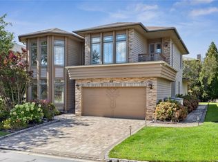 20 Kettlepond Rd, Jericho, NY 11753