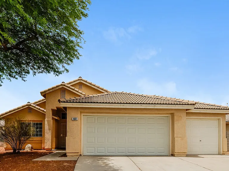 4037 Sweet Surrender Ct — Photo 3