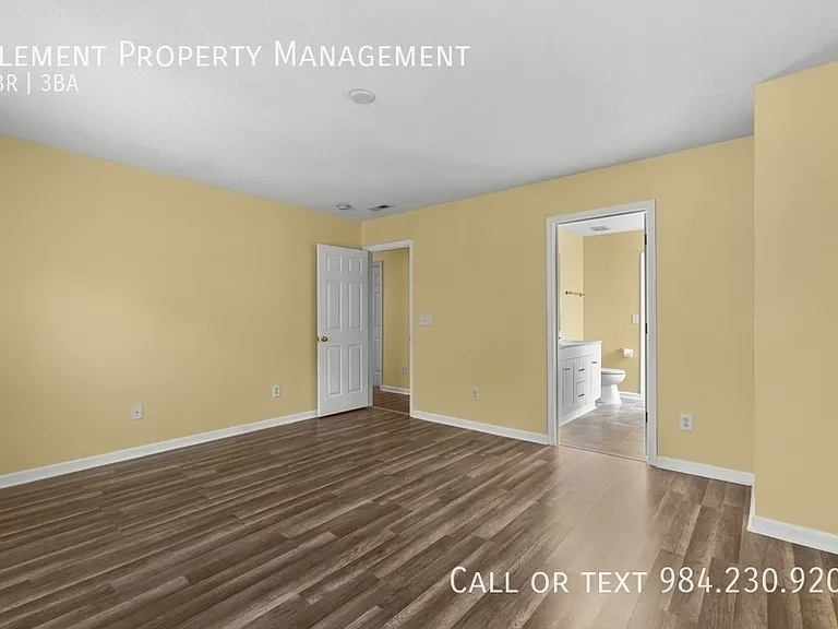 100 Henson Pl — Photo 11