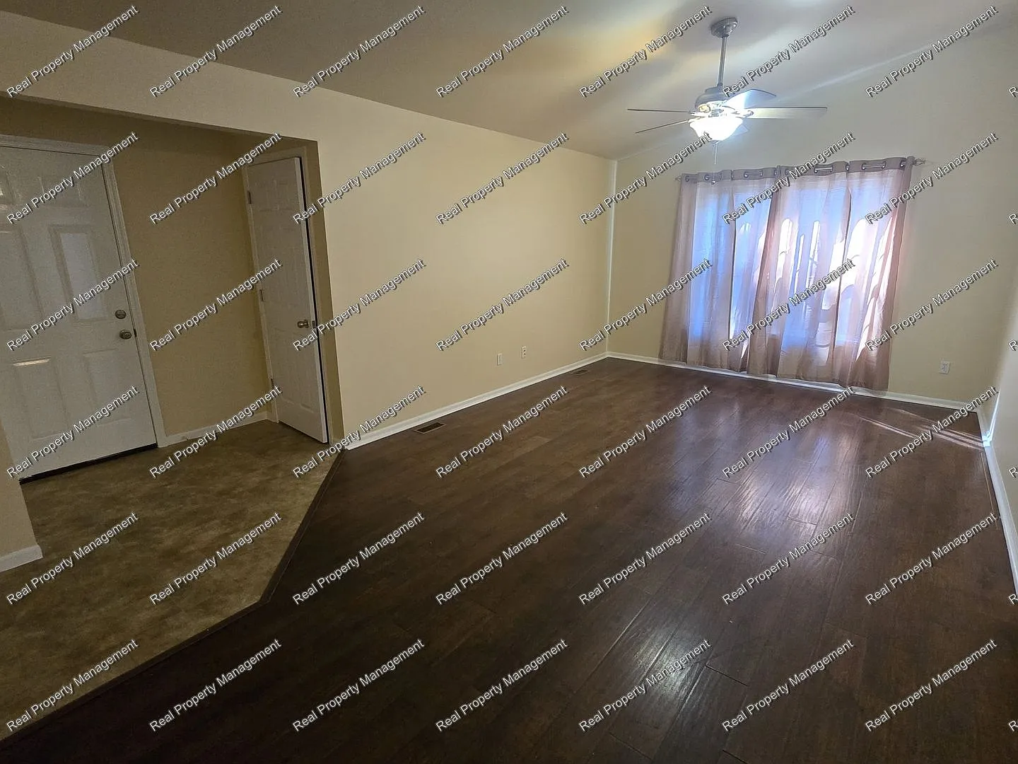 Well Cared for 4 Bedroom Ranch — Photo 2