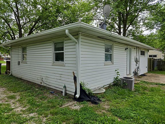 2nd image of 3514 N Elizabeth St