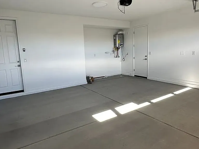 13426 W Eagle Feather Rd — Photo 14