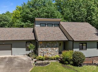 16070 Palawan Ct, Tega Cay, SC 29708