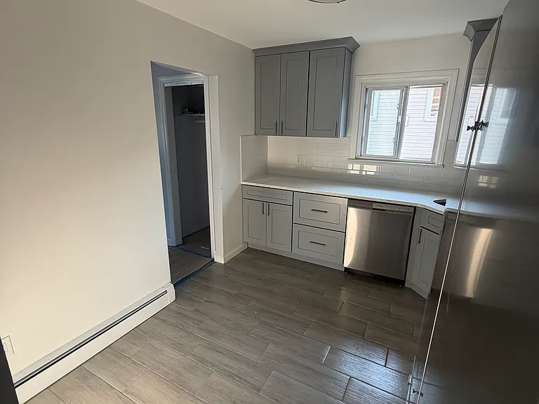15 Major Rd — Photo 3