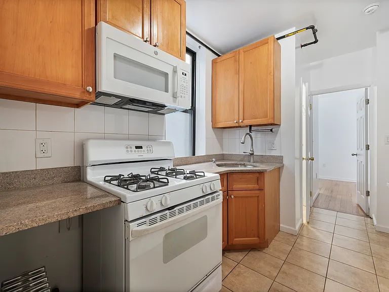 78 Mulberry St #12 — Photo 11