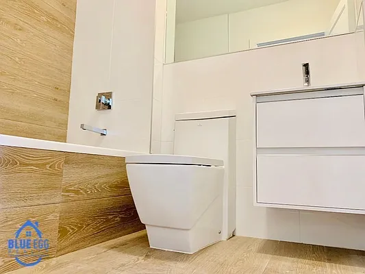 Rented by Blue Egg Realty Corp | media 34