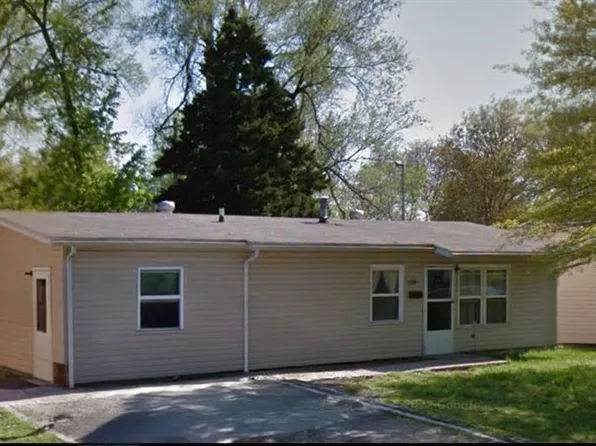 1234 Saint Michael Dr, Cahokia, IL 62206