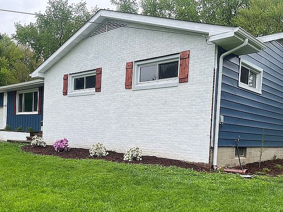 3rd image of 10091 Ruth Dr