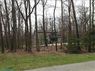2nd image of 509 Retreat Ln N
