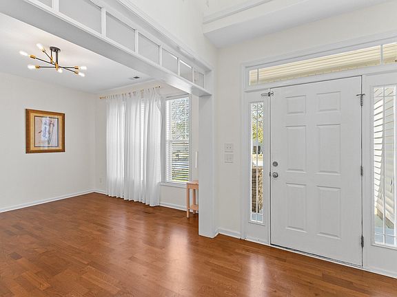 4th image of 1129 Steelhorse Dr