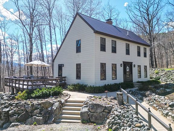 3rd image of 46 Pickering Road