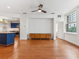 411 W 7th St APT 207, Fort Worth, TX 76102