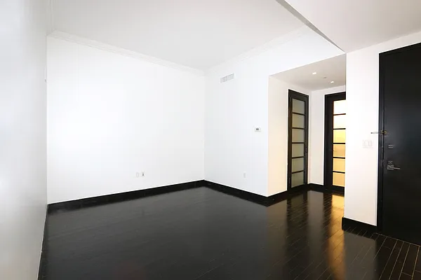 Rented by Keller Williams NYC | media 43