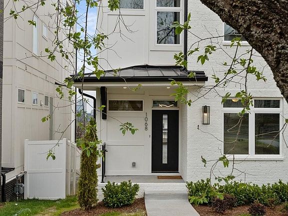 5th image of 1068 Archer St