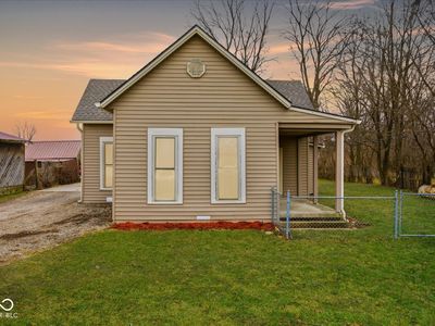 2407 W Flat Rock Rd, Flat Rock, IN, 47234