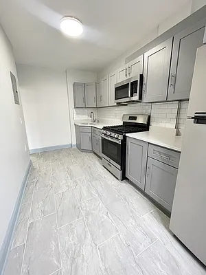 Rented by Sovereign Realty of NY Inc | media 16