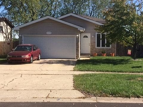 1st image of 16733 90th Ave