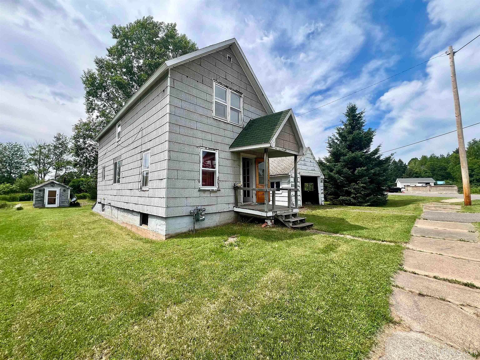 57 Bengal St, Caspian, MI 49915 Zillow