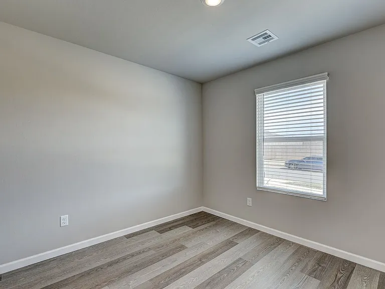 4109 Sara Park Dr — Photo 13