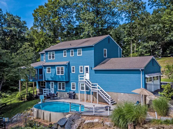 51 Kimberly Drive, Monroe, CT 06468