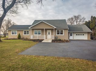 7976 Lewiston Rd, Batavia, NY 14020