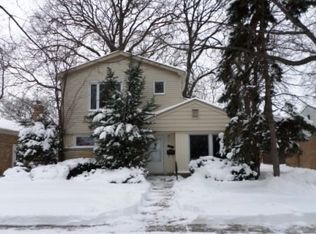 8912 McVicker Ave, Morton Grove, IL 60053