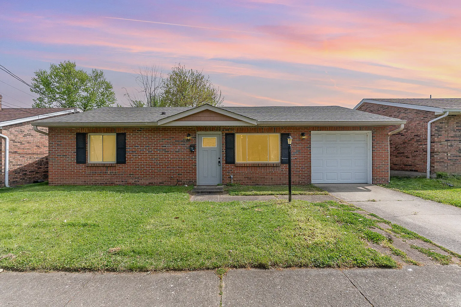 625 Isabella St photo 1