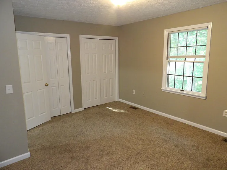 244 Meadowview Dr #12 — Photo 57