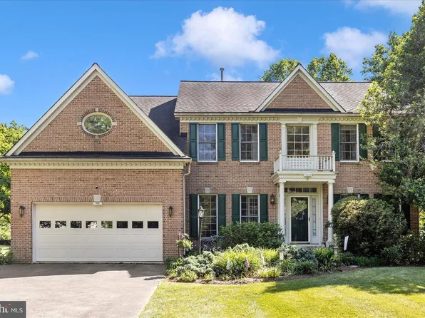 19808 Falling Spring Ct, Gaithersburg, MD 20882