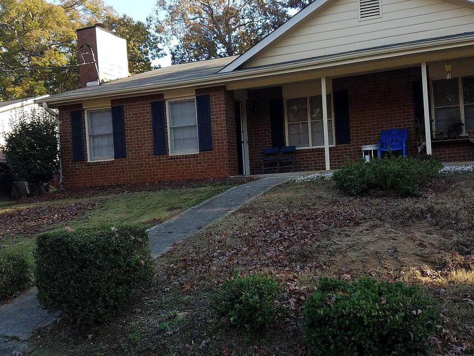 1st image of 198 Forest Pl