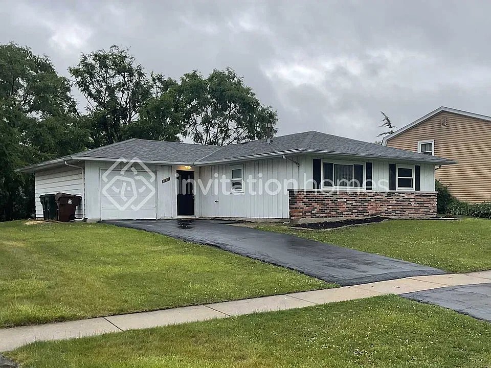 17771 Sarah Ln